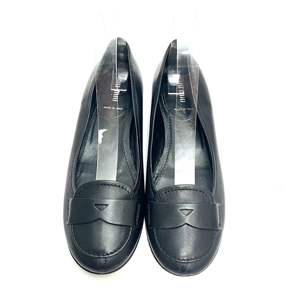 MIU MIU | Vintage 1990s black leather designer slip on penny loafers